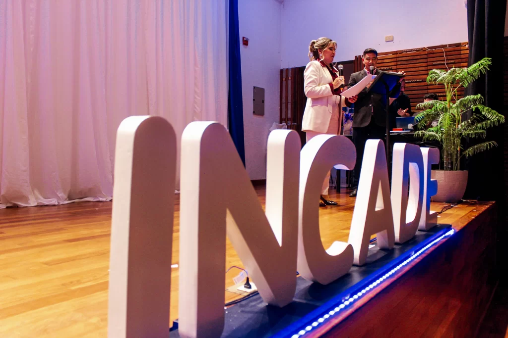 acto de colación incade