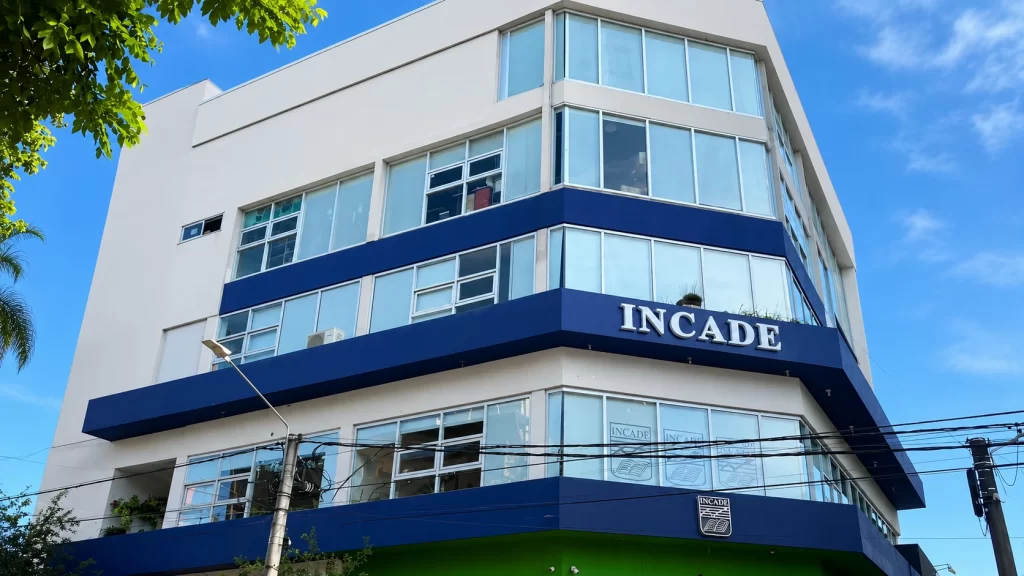 MITAD DE AÑO INCADE